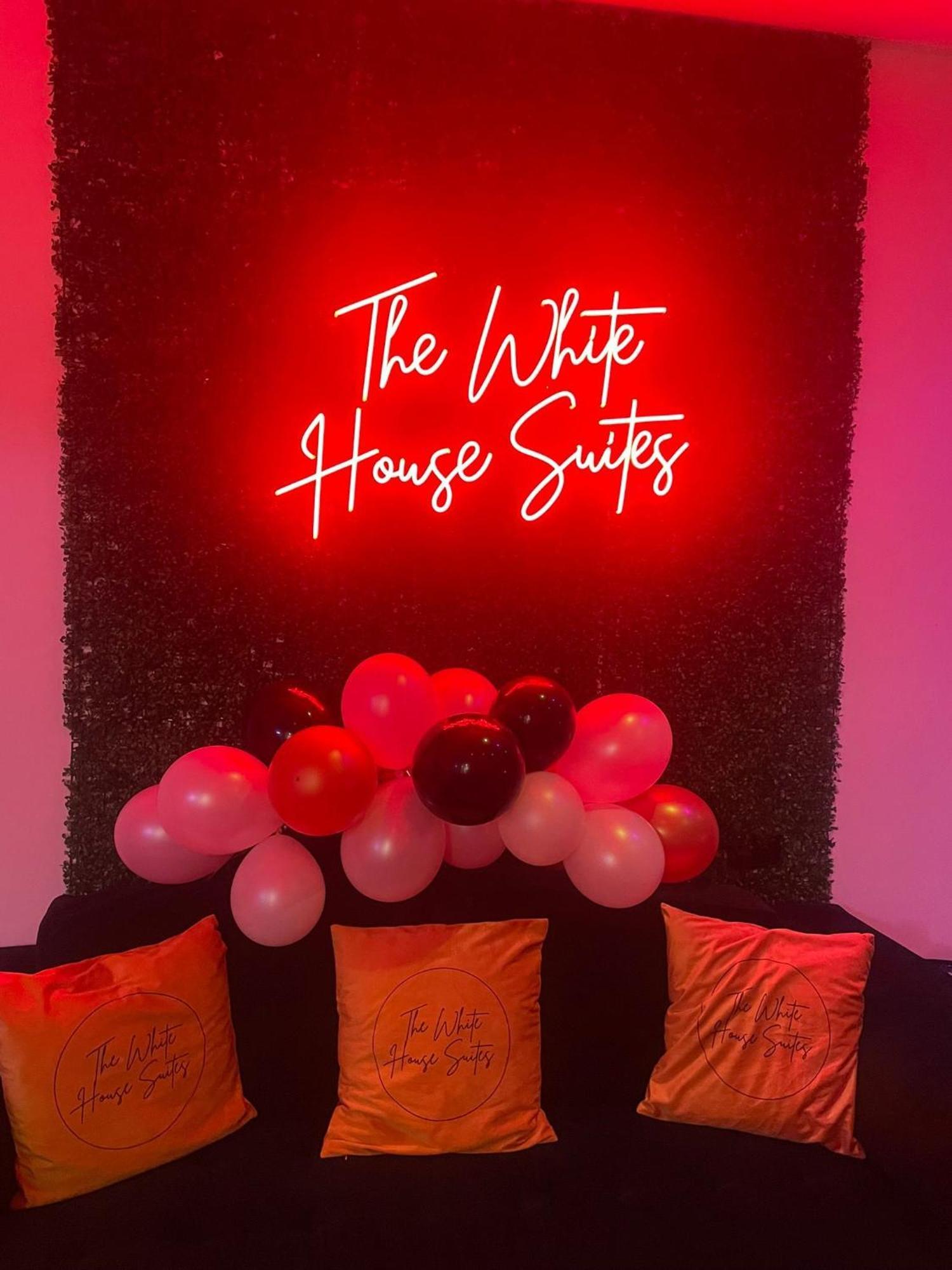 The White House Vegas Suites Blackpool Eksteriør billede