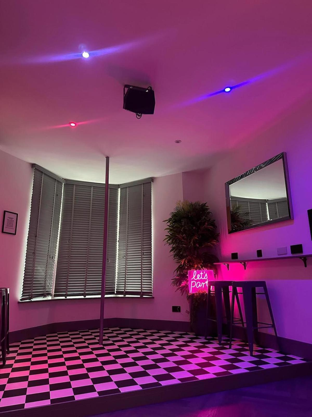 The White House Vegas Suites Blackpool Eksteriør billede