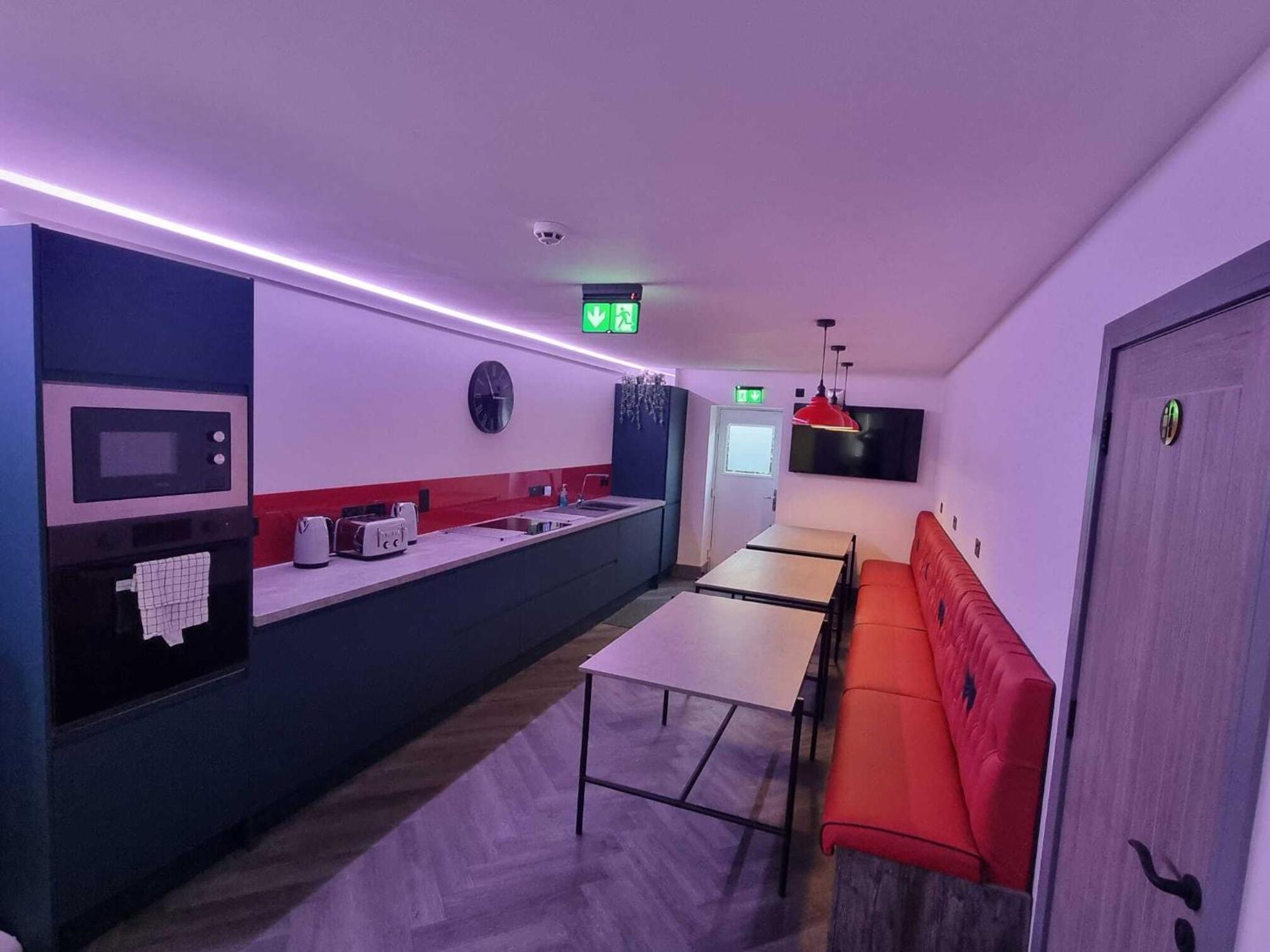 The White House Vegas Suites Blackpool Eksteriør billede